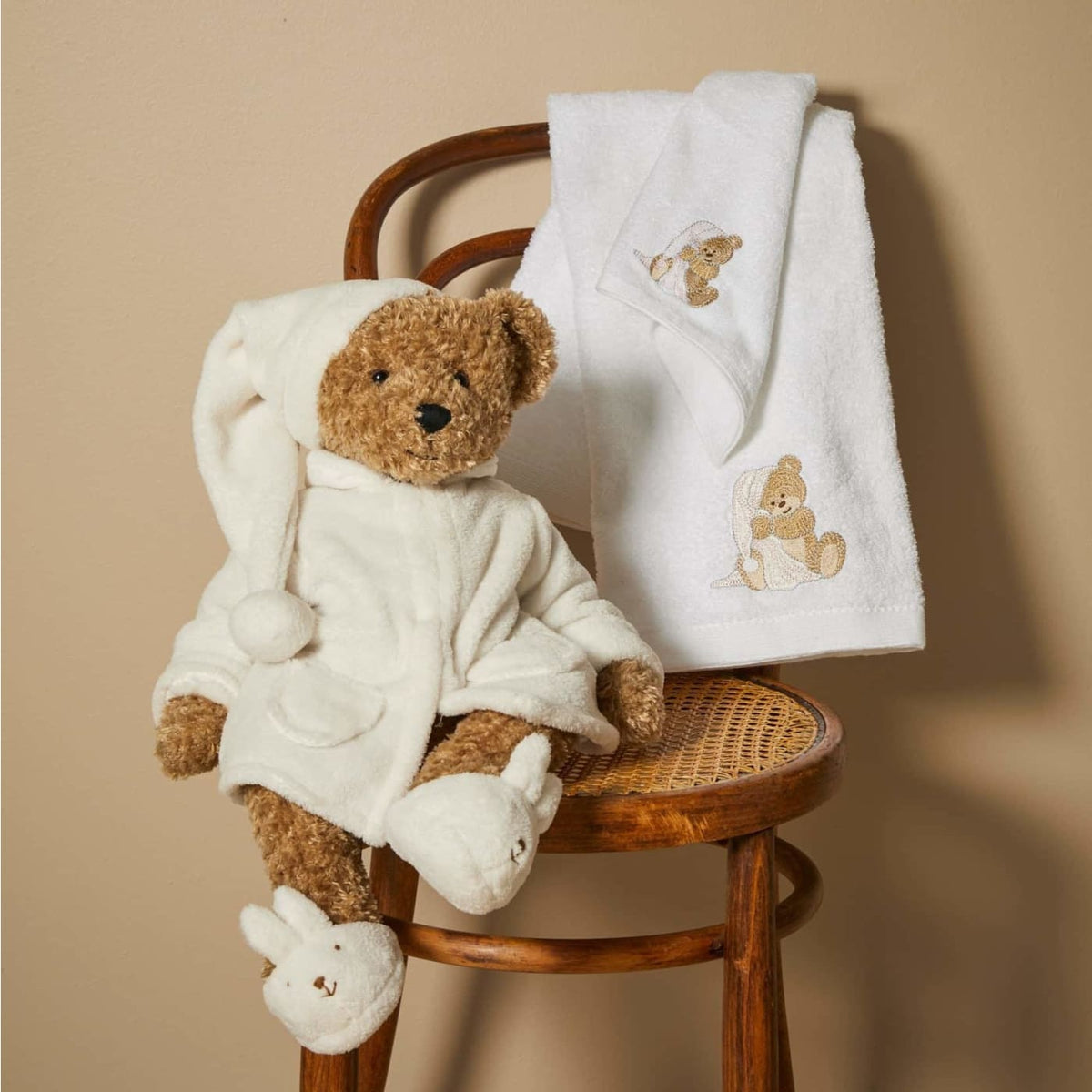 Jiggle &amp; Giggle Towel &amp; Face Washer Set in Organza Bag - Notting Hill Bear - Notting Hill Bear - BATHTIME &amp; CHANGING - TOWELS/WASHERS