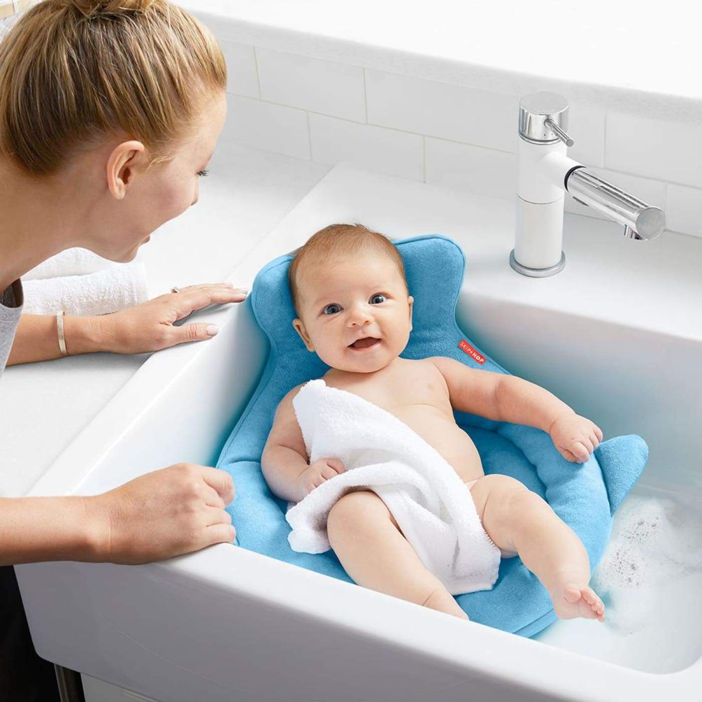 Skip Hop Moby SoftSpot Sink Bather - BATHTIME & CHANGING - BATH TOYS/AIDS