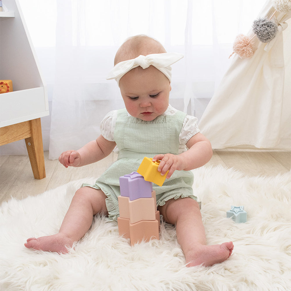 Playground Silicone Stars Nesting Block - Multi Coloured