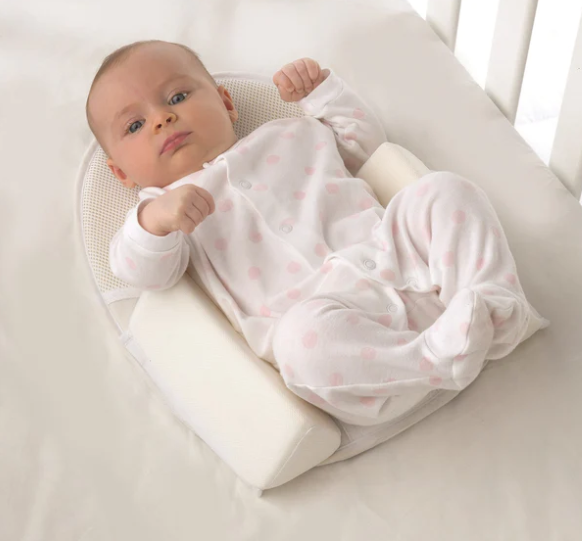Baby Studio Sleep Positioner with Adjustable Sides &amp; Back