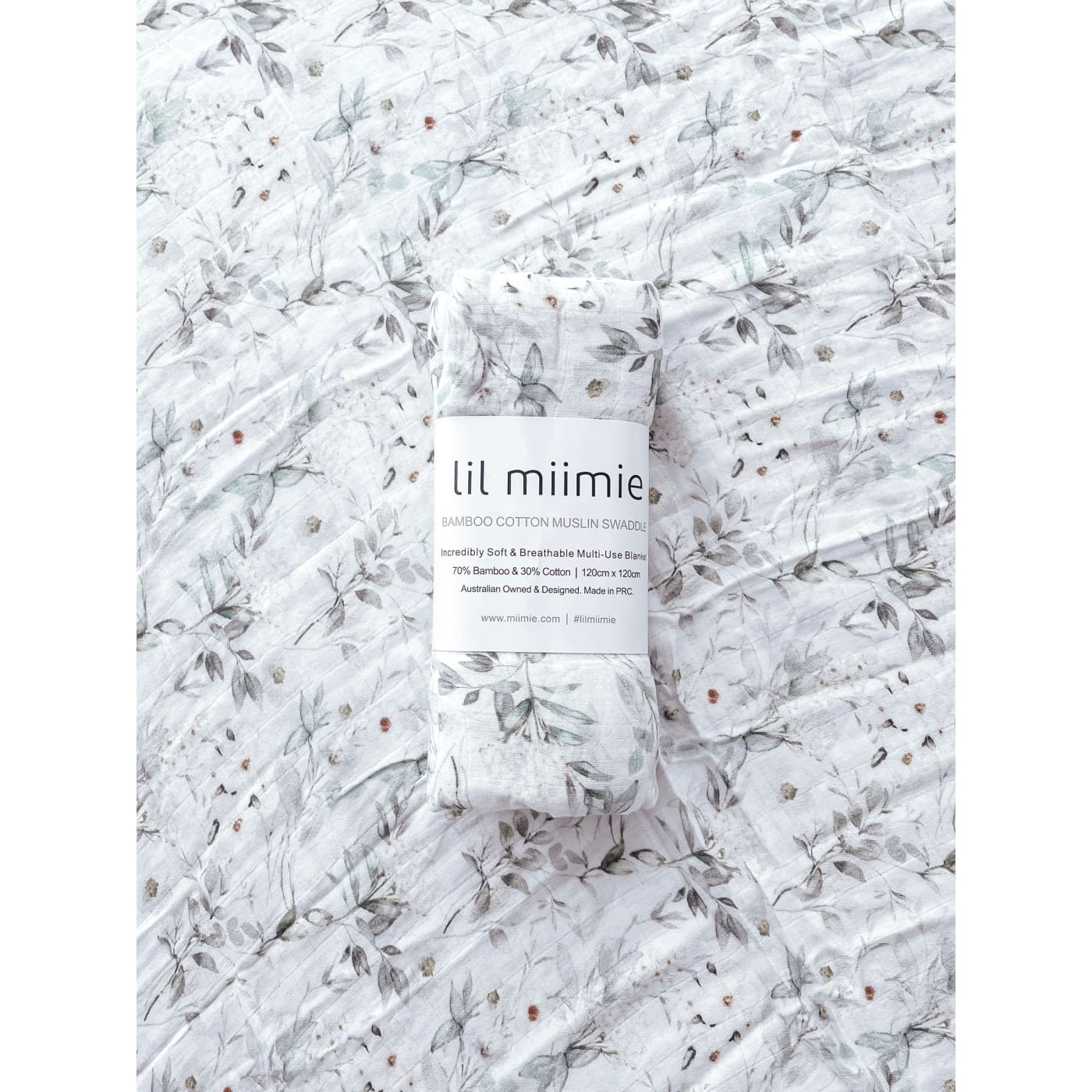 Lil Miimie Bamboo Muslin Swaddle - White Floral - NURSERY & BEDTIME - SWADDLES/WRAPS