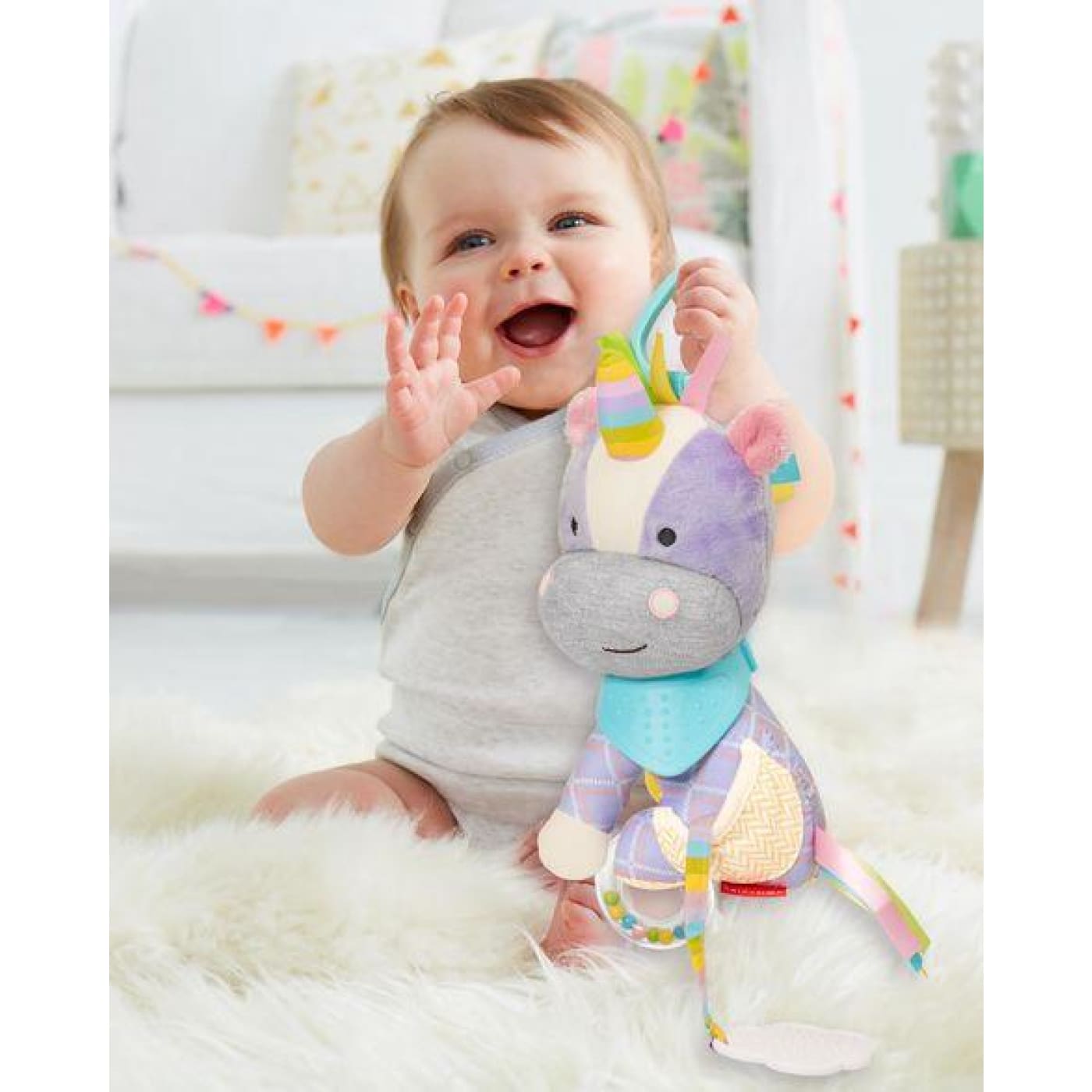 Skip Hop Bandana Buddies - Unicorn - TOYS & PLAY - PLUSH TOYS