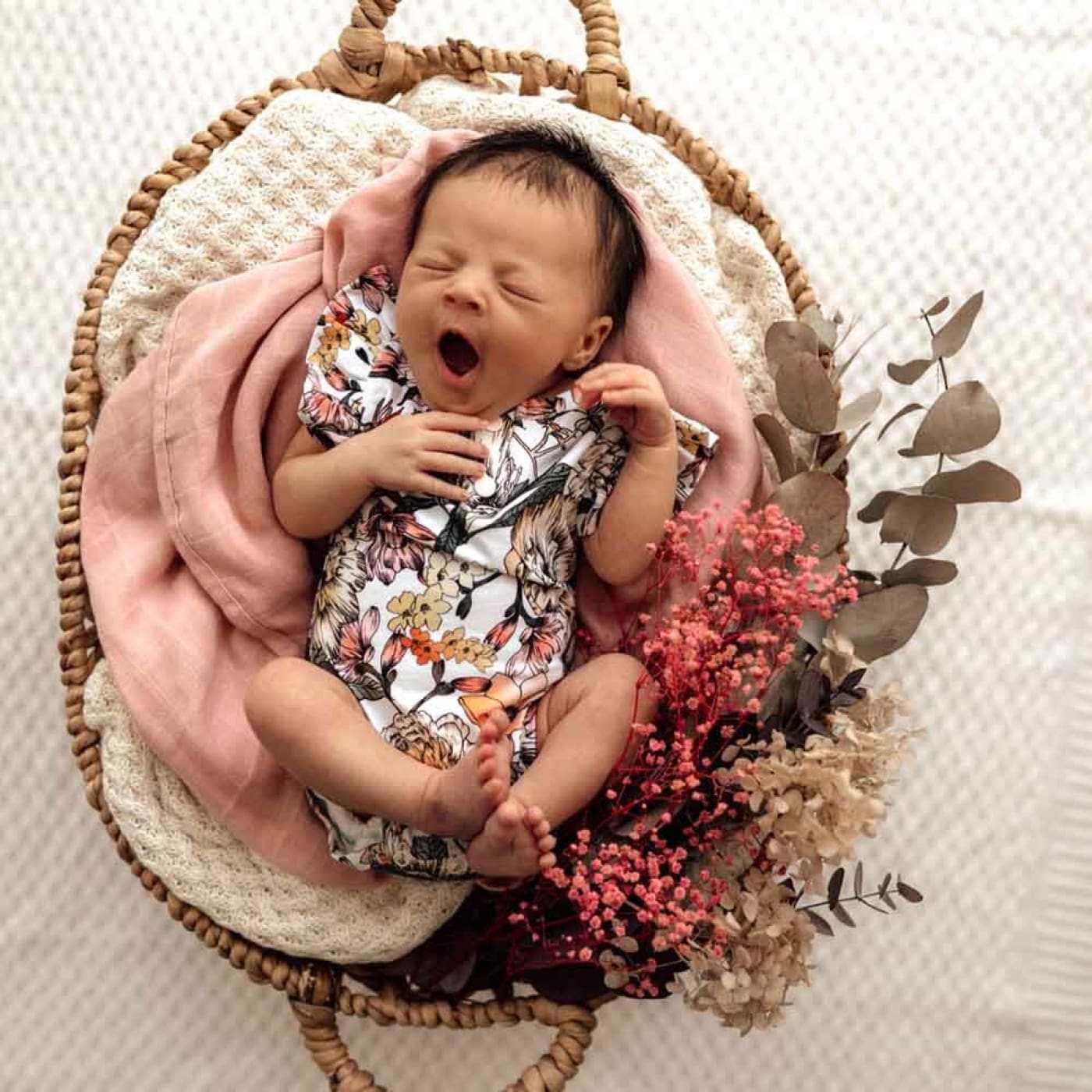 Snuggle Hunny Kids Short Sleeve Bodysuit - Australiana 0-3M - 0-3M / Australiana - BABY & TODDLER CLOTHING - BODYSUITS/SETS/MIX-MATCH